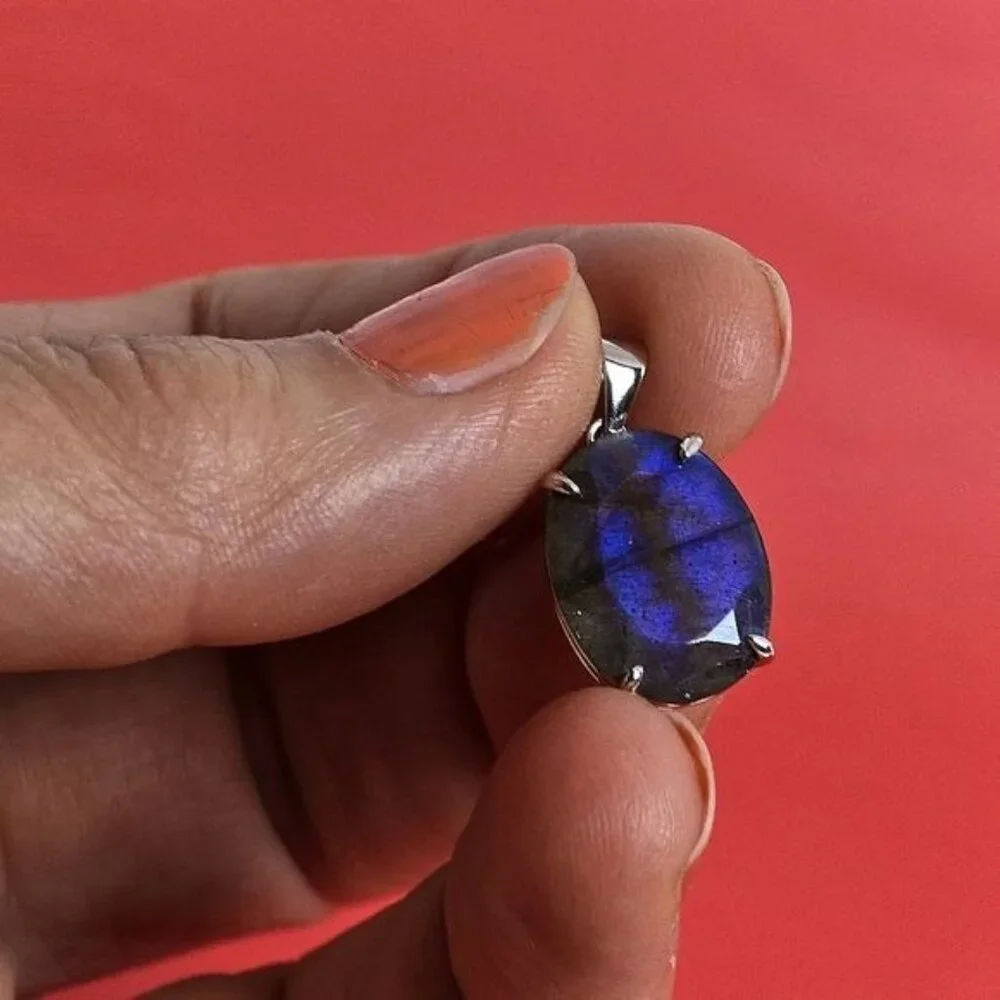 Natural Labradorite 925 Sterling Silver Pendant - Picture 5 of 8